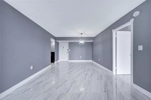 Pembroke Pines, FL 33026,1100 Saint Charles Pl #708