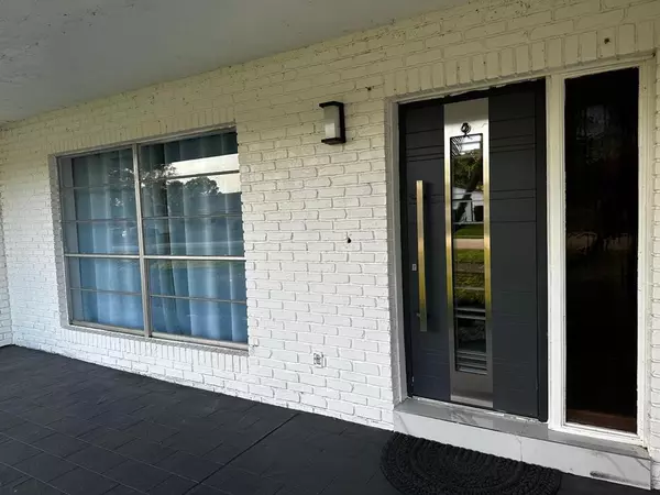 Coral Springs, FL 33065,12064 NW 24th St