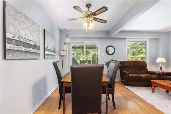 East Gwillimbury, ON L0G 1M0,86 Princess ST