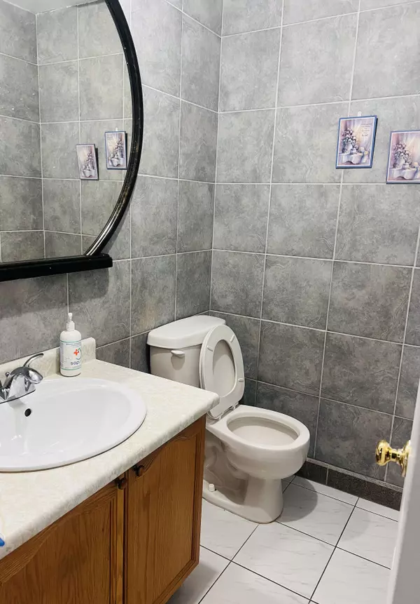 Vaughan, ON L6A 1L1,153 Fifefield DR