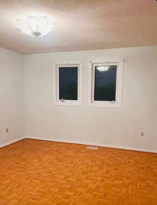 Vaughan, ON L6A 1L1,153 Fifefield DR