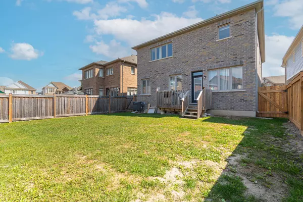 New Tecumseth, ON L9R 0T9,66 Owens RD