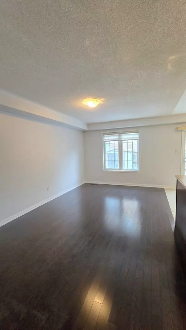 Brampton, ON L6P 0V9,20 Oswald RD S