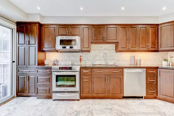 Brampton, ON L6S 5P7,32 Heathcliffe SQ