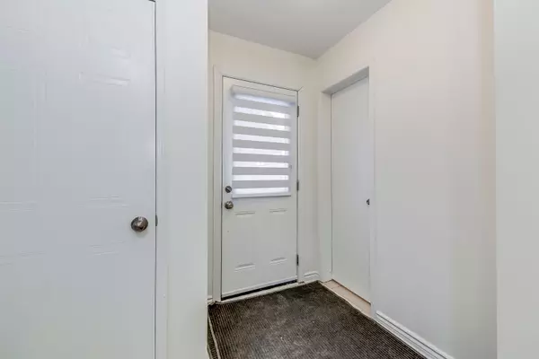 Mississauga, ON L4Z 3P5,45 Bristol RD E #10