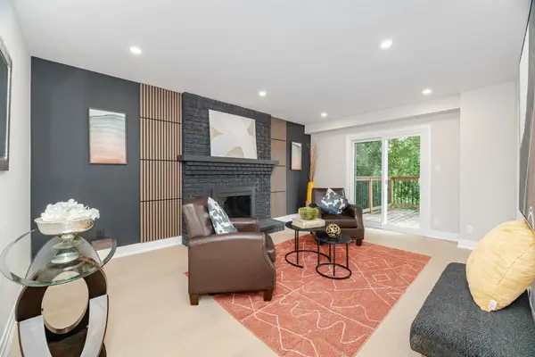 Burlington, ON L7P 4G3,2392 Arnold CRES