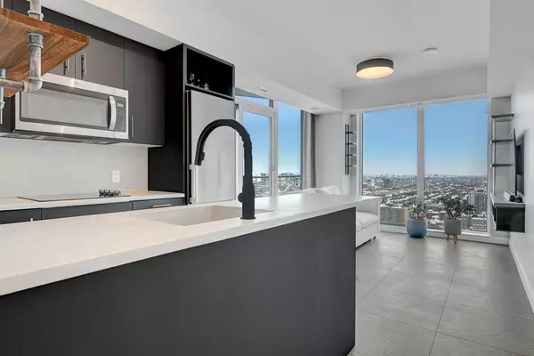 Dows Lake - Civic Hospital And Area, ON K1S 5W9,805 Carling AVE #3201