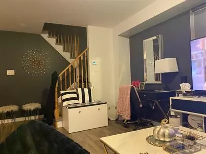 Niagara Falls, ON L2H 0N4,8291 Tulip Tree DR