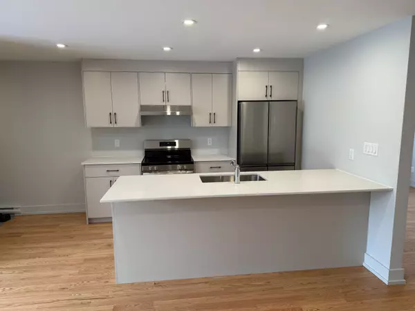 Carlington - Central Park, ON K1Z 8J9,1250 Trenton AVE