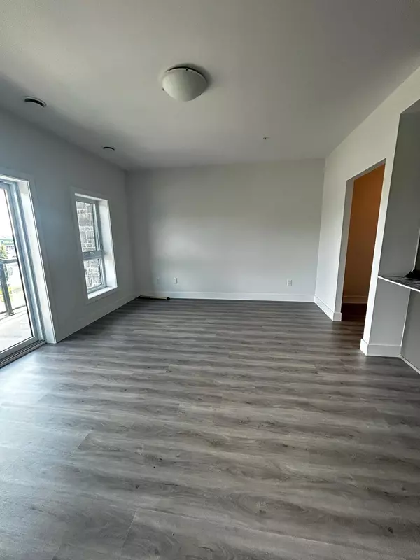 Kitchener, ON N2A 0L3,1000 Lackner PL #303