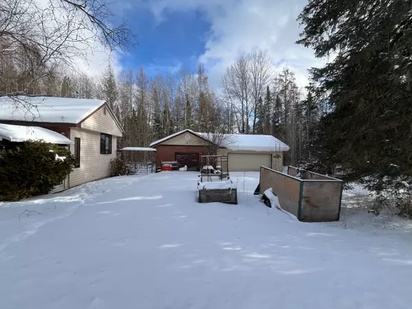 Hastings Highlands, ON K0L 2R0,54 Burlanyett RD