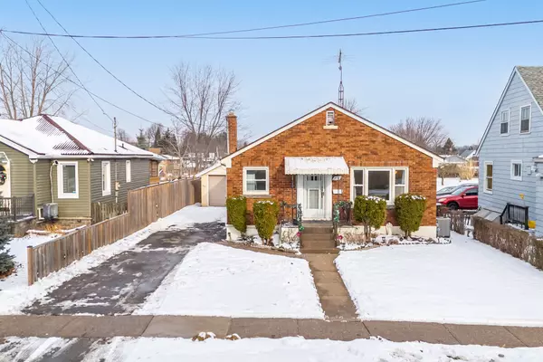 Niagara Falls, ON L2G 1J7,6001 North ST