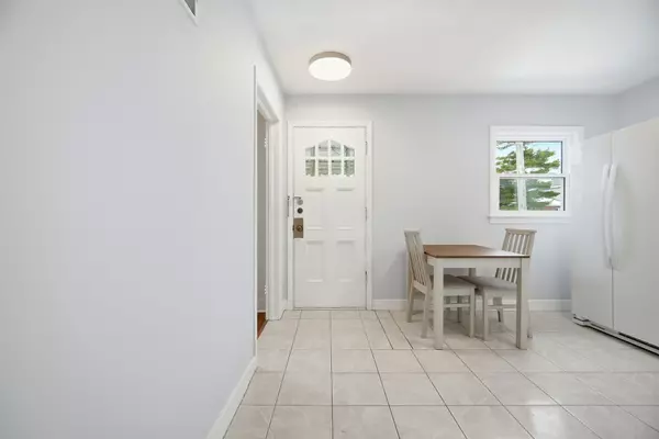 Niagara Falls, ON L2G 1J7,6001 North ST