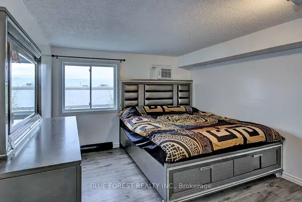 London South, ON N5Z 4Y1,739 Deveron CRES #209