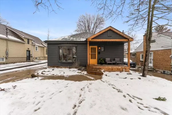 Hamilton, ON L8K 4X4,11 Scotia AVE