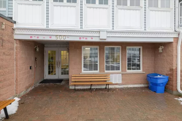 Hamilton, ON L0R 1W0,500 Silverbirch BLVD #101