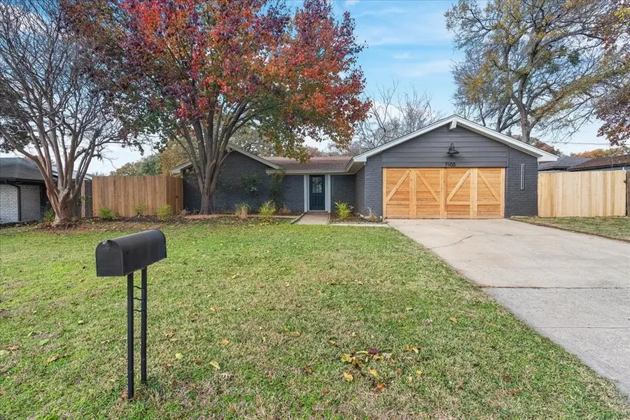 7105 Briardale Drive, North Richland Hills, TX 76182