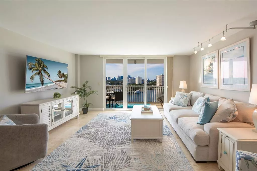 Fort Lauderdale, FL 33316,1 Las Olas Circle #1205