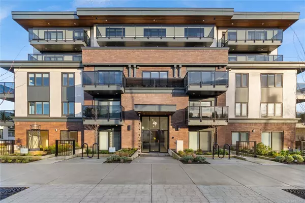 45 Haliburton St #102, Nanaimo, BC V9R 4V6