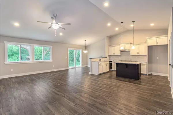 Litchfield, MI 49252,105 Cottonwood CT