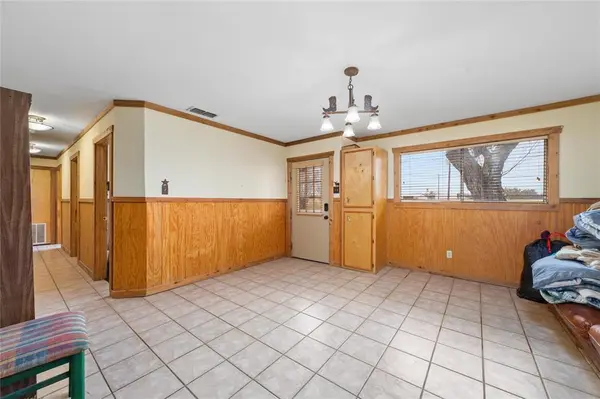 Coleman, TX 76834,1302 Hwy 84-BYPASS