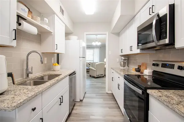 Dallas, TX 75230,11114 Valleydale Drive #D