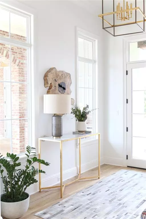 Shreveport, LA 71106,2092 Fairwoods Drive