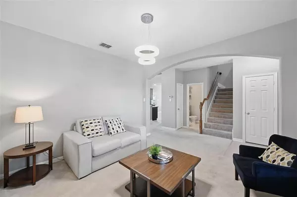 Arlington, TX 76016,7807 Enchanted Isle Drive