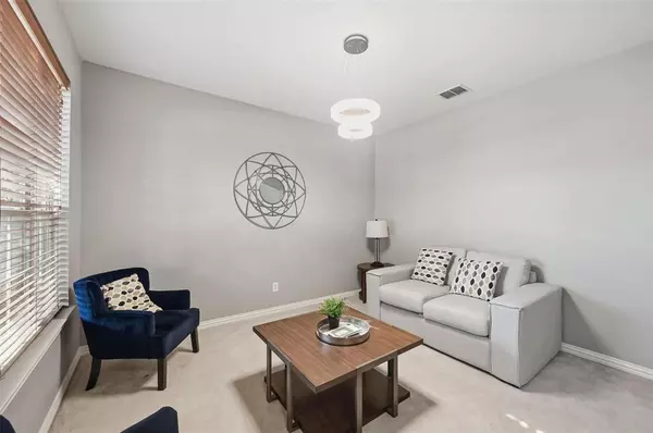 Arlington, TX 76016,7807 Enchanted Isle Drive