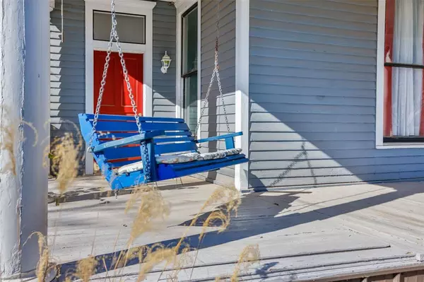 Gainesville, TX 76240,1015 N Dixon Street