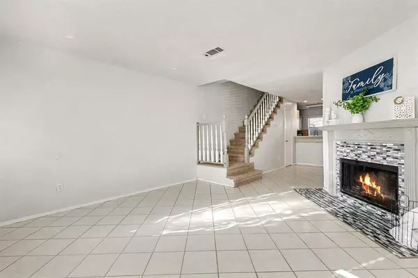 Garland, TX 75040,617 Carriagehouse Lane #3E