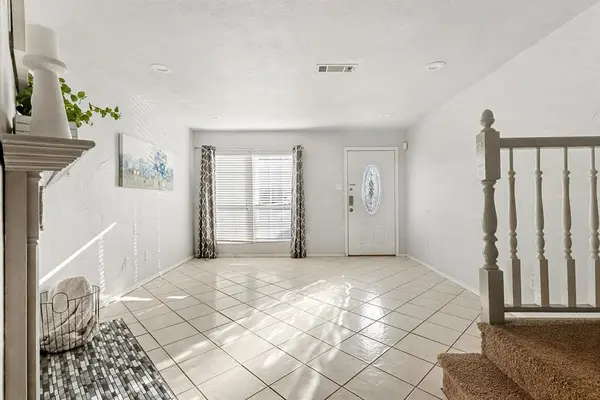 Garland, TX 75040,617 Carriagehouse Lane #3E