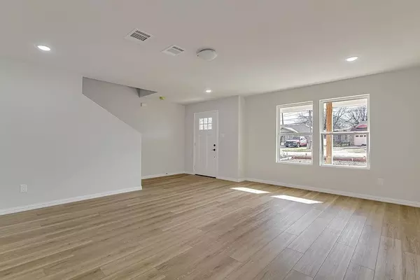 Burleson, TX 76028,333 N Field Street