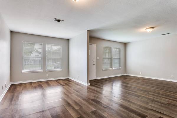 Fort Worth, TX 76110,2624 Frazier Avenue