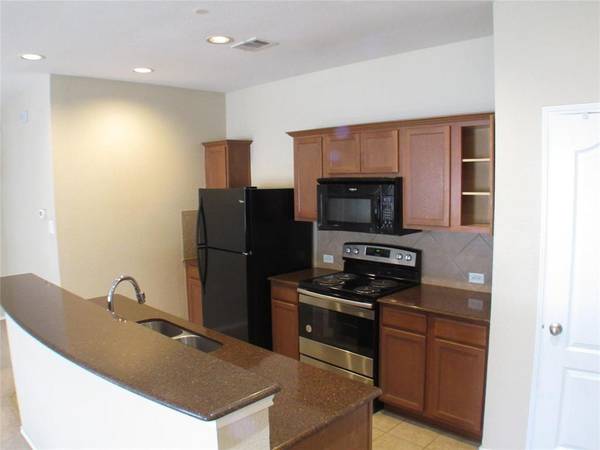 Plano, TX 75074,2332 Oklahoma Avenue