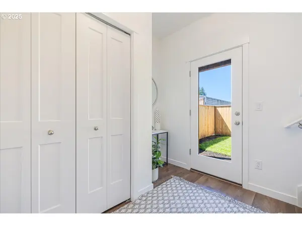 Dallas, OR 97338,351 SE Shetterly DR