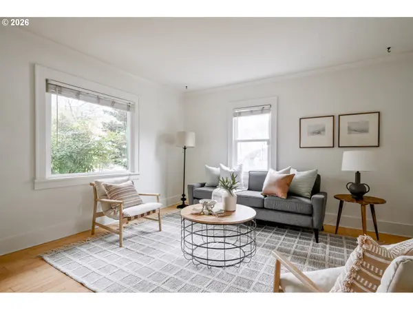 Portland, OR 97203,7701 N HODGE AVE