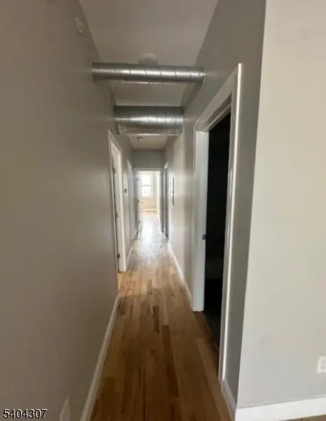 Paterson City, NJ 07504,619 E 26Th St #201