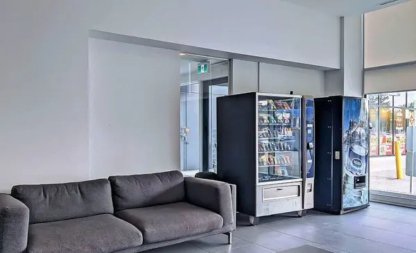 Oshawa, ON L1G 4Y3,1900 Simcoe ST #633