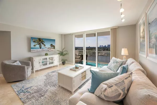 Fort Lauderdale, FL 33316,1 Las Olas Circle #1205