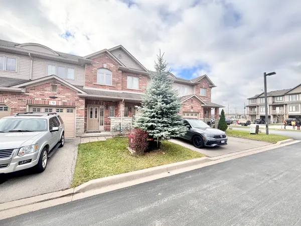 Hamilton, ON L8E 0A4,7 MARINA POINT CRES