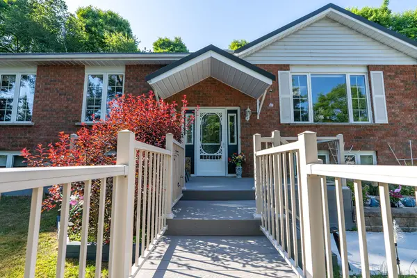 North Kawartha, ON K0L 1A0,12482 Highway 28 RD