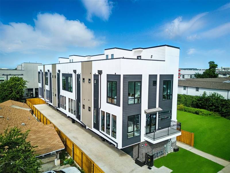 4611 Fairmount Street #101, Dallas, TX 75219