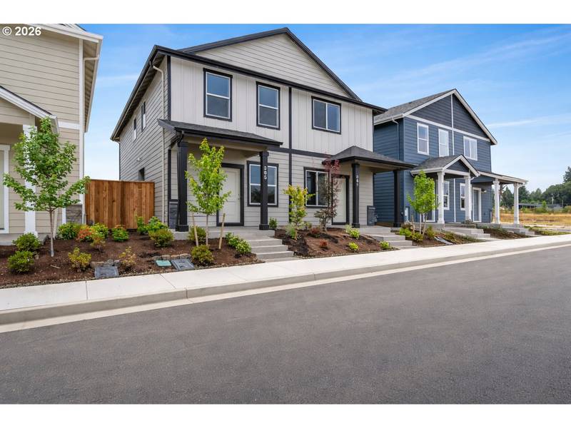 361 SE Kitzmiller DR, Dallas, OR 97338