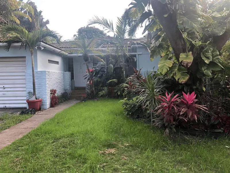 3755 Royal Palm Ave, Miami Beach, FL 33140