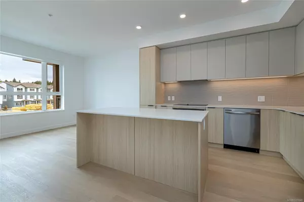 3564B Ryder Hesjedal Way #310, Colwood, BC V9C 0V3