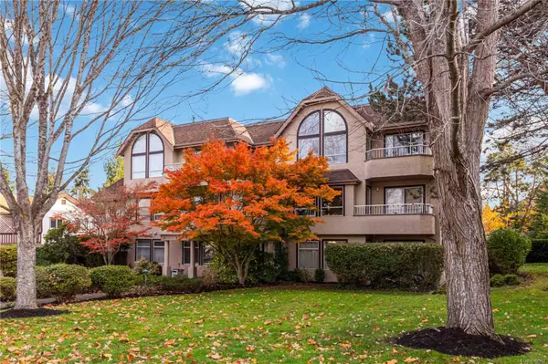 3263 Alder St #104, Victoria, BC V8X 1P3