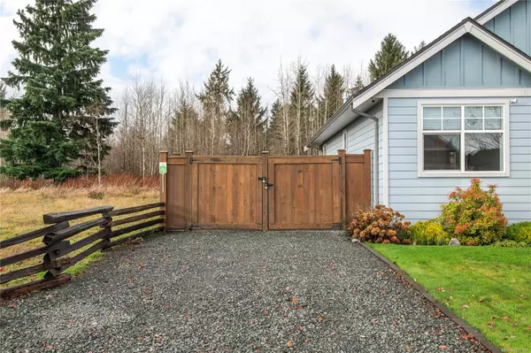 Campbell River, BC V9W 0C9,15 Nikola Rd