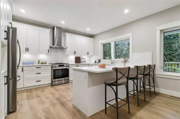 Sooke, BC V9Z 1P9,6927 Ridgecrest Rd