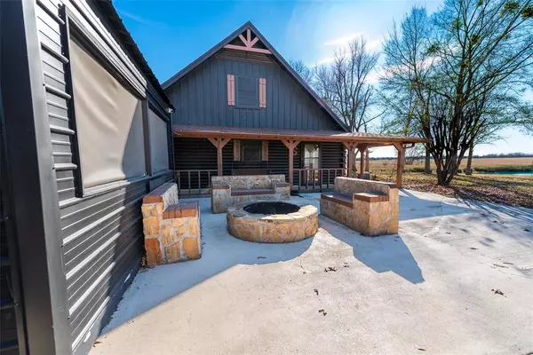 Mount Vernon, TX 75457,3551 NW County Road 1018